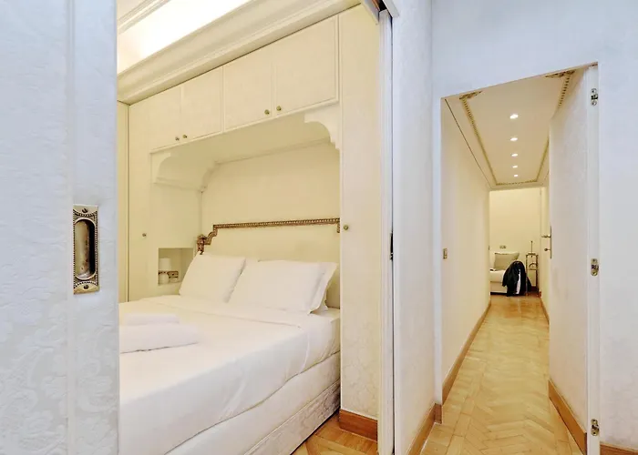 Boutique Domus Trevi *